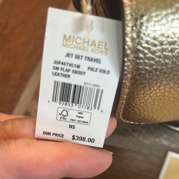 Michael Kors Jet Set Travel Small Metallic Leather Crossbody - Picture 4 of 5
